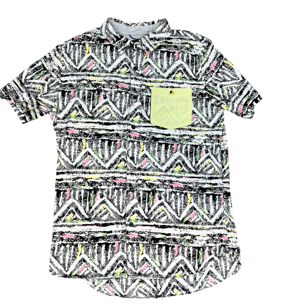 Modern Amusement Men’s Dress Shirt Size Large 100% Cotton Short Sleeve Retro